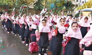 مراسم جشن شکوفه ها با رنگ و بوی حسینی برگزار شد