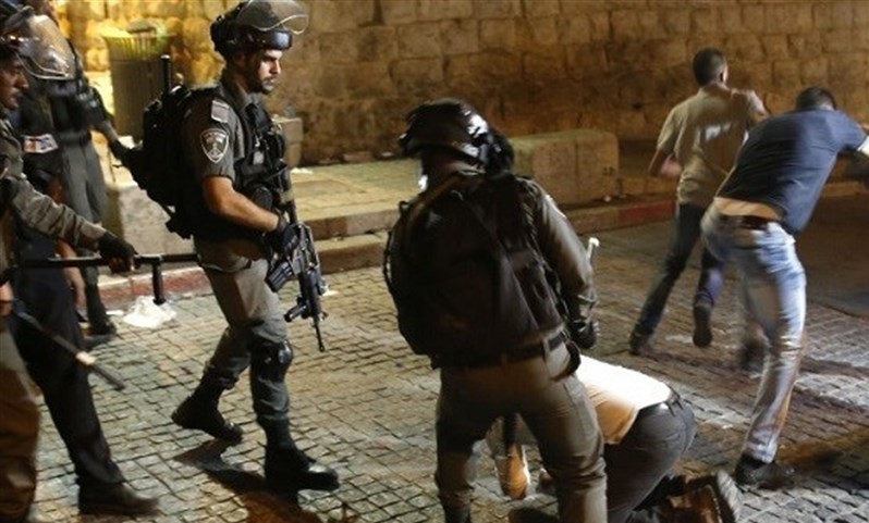 یورش نظامیان صهیونیست به منازل مردم در کرانه باختری؛ 9 فلسطینی دیگر بازداشت شدند