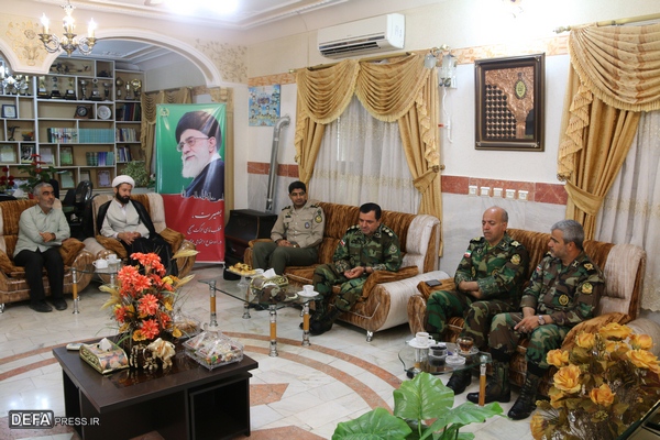 منتشر نشود /// مدیرکل حفظ آثار دفاع مقدس گلستان با فرمانده جدید قرارگاه عملیاتی لشکر 30 گرگان دیدار و گفتگو کرد