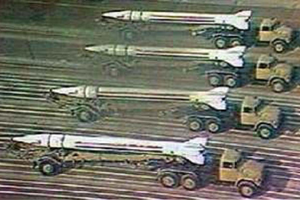 شوروی؛ تامین کننده ۸۵ درصد تسلیحات عراق در جنگ با ایران