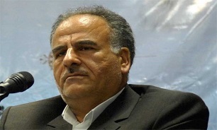 نباید از آمریکا و اسرائیل ترسید/مدیون خانواده شهدا هستیم