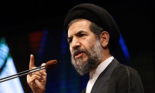 امروز شاهد حضور خانواده شاهد و ایثارگر در بالاترین سطوح علمی هستیم