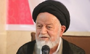 لزوم برخورد قاطع با مفسدان اقتصادی/ رفع مشکلات مردم اولویت نخست دولت باشد