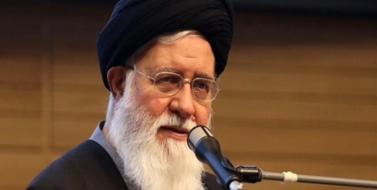 باید فکر حاکم بر دانشگاه، ارزشی باشد