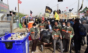 خدمت‌رسانی ۱۴۰۰ جهادگر ایرانی به زائران اربعین حسینی