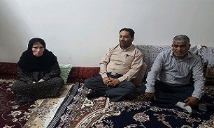 خانواده شهدا میراث داران انقلاب و سرمایه‌های معنوی کشور به شمار می‌روند