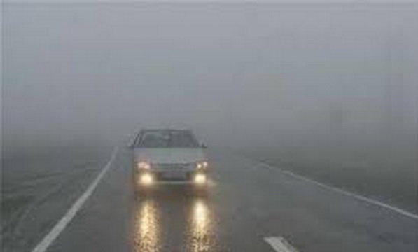 بارش باران و مه‎گرفتگی در محورهای مواصلاتی کشور