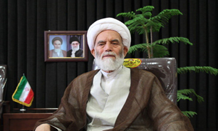 تفکر بسیجی ناجی ایران از دسیسه دشمن