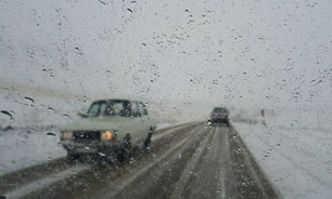 بارش برف و باران محور‌های استان کرمانشاه را مسدود کرد