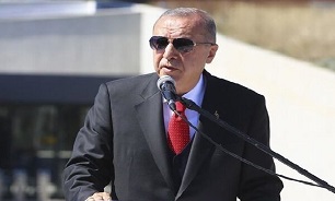 اردوغان: از خرید اس-۴۰۰ چشم‌پوشی نمی‌کنم