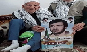 پیکر پدر شهید «محمد تاج الدین» در روستای اسلام آباد تشییع شد