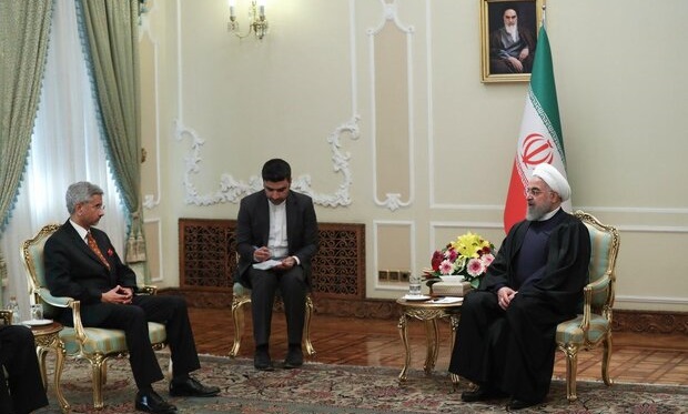 آمریکا ناگزیر است از فشار حداکثری علیه ایران دست بردارد