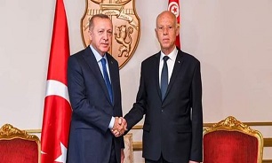 تونس جانبداری از یکی از طرف‌های درگیر در لیبی را تکذیب کرد