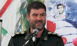 استکبار جهانی قادر به جنگ با ما نیست