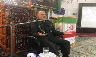 امام با فرهنگ عاشورایی انقلاب اسلامی را به پیروزی رساند