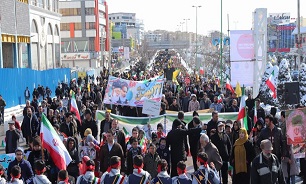 حضور پرشور ملت در راهپیمایی ۲۲ بهمن میثاق ملی را به نمایش گذاشت
