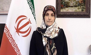 افسانه نادی پور سفیر جدید ایران استوارنامه خود را تقدیم ملکه دانمارک کرد