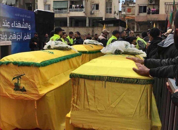 تشییع پیکر ۹ شهید مدافع حرم از حزب الله در لبنان تشییع شد+ تصاویر