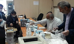 توزیع ۷۰۰ بسته بهداشتی پیشگیری از کرونا در بین خانواده‌های شاهد و ایثارگر قم