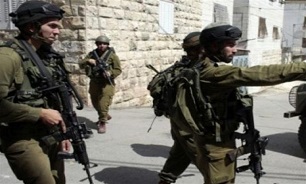 یورش نظامیان صهیونیست به کرانه باختری و بازداشت ۱۱ فلسطینی