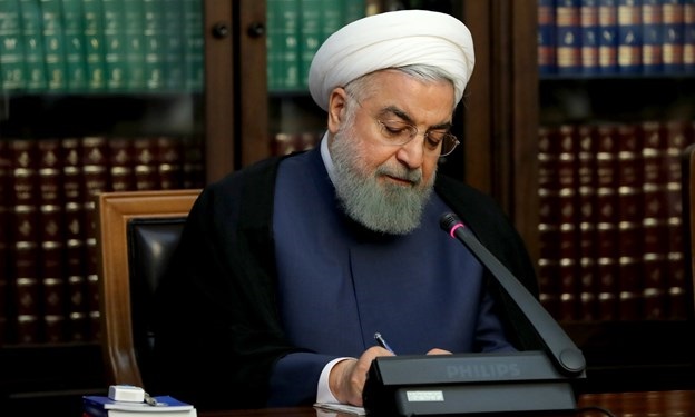 رئیس‌جمهور در پیام‌هایی درگذشت مادر شهیدان موسوی و شهیدان بیات را تسلیت گفت