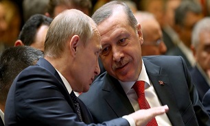 ترکیه: در دیدار با هیأت روس بر ضرورت توقف درگیری‌ها در ادلب تأکید کردیم