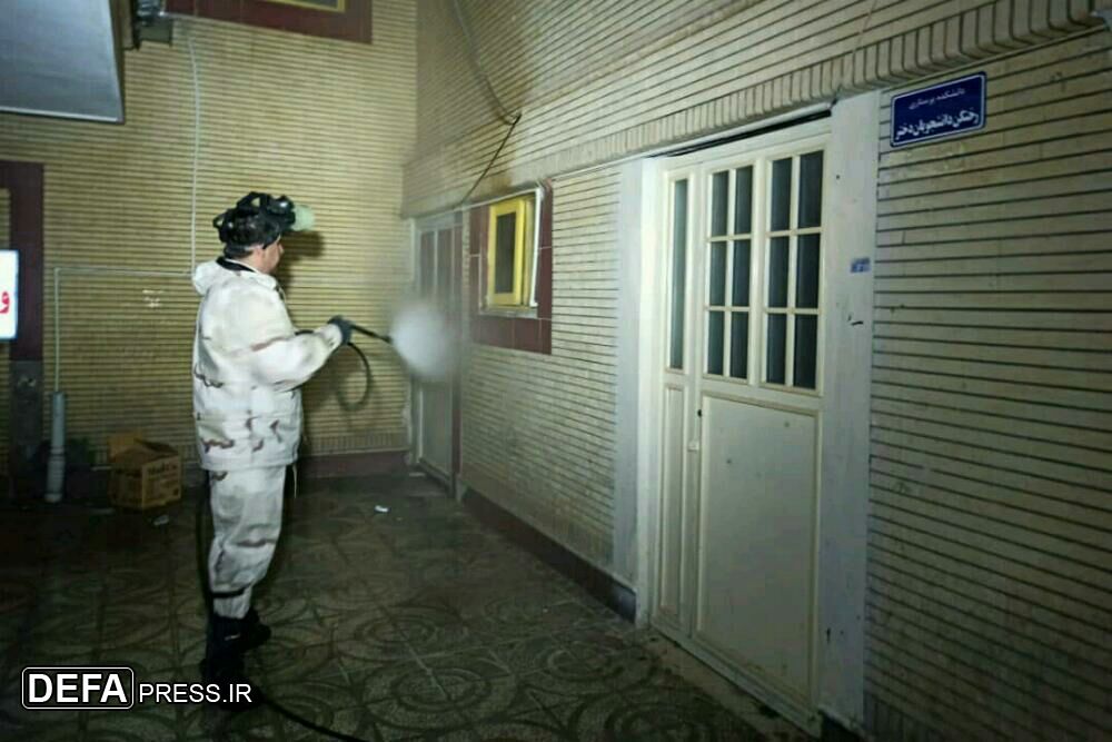 انجام عملیات رفع آلودگی ویروس کرونا از بیمارستان‌های یاسوج به همت تیپ 48 فتح + تصاویر