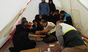 خدمات بهداشتی «بسیج جامعه پزشکی بوشهر» به سیل زدگان خوزستان