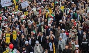 راهپیمایی دشمن شکن مردم قم در حمایت از اقدام متقابل ایران در نقض برجام