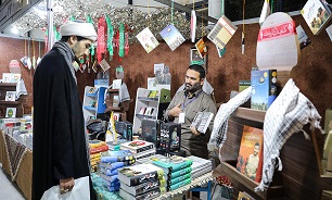 حضور 5 عنوان کتاب مرکز حفظ آثار سپاه خراسان شمالی در نمایشگاه بین المللی کتاب تهران