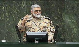 نیروهای مسلح به کوچکترین تعرض دشمنان پاسخ کوبنده خواهند داد/ شهدا پرچمداری انقلاب را به نسل جوان سپرده‌اند