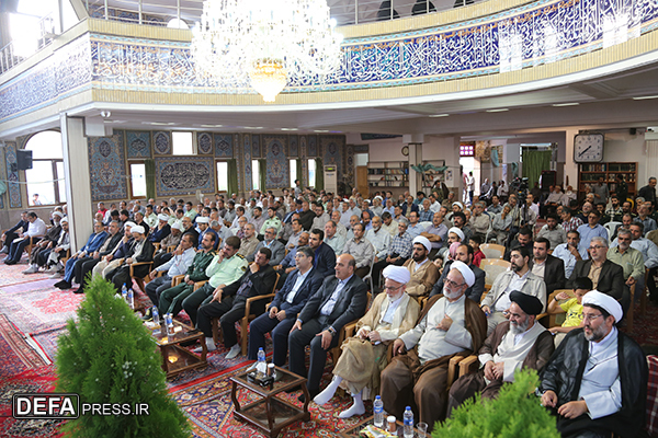 آئین بزرگداشت شهدای هفتم تیر و ۱۰۰ شهید منطقه سنجان اراک برگزار شد