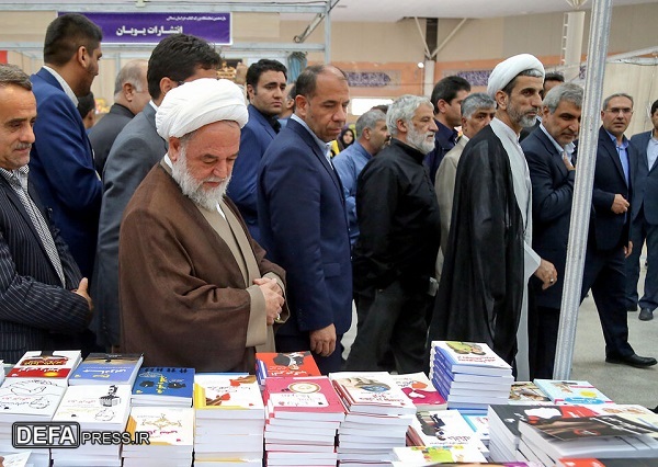 یازدهمین نمایشگاه کتاب خراسان شمالی با حضور مدیرکل حفظ آثار دفاع مقدس استان افتتاح شد