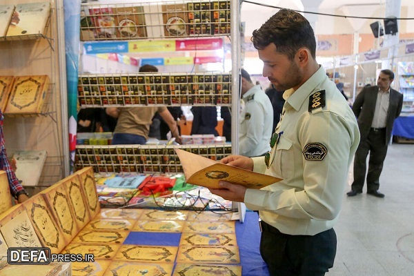 یازدهمین نمایشگاه کتاب خراسان شمالی با حضور مدیرکل حفظ آثار دفاع مقدس استان افتتاح شد