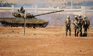 نیروهای زرهی ارتش سوریه عازم شرق فرات شدند