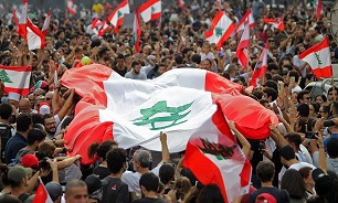 پنجمین روز اعتراضات در لبنان/ معترضان خیال بازگشت ندارند