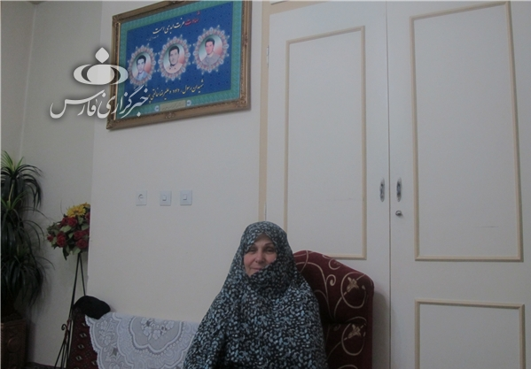 روایت خواندنی از مادر 3 شهید/ ماجرای برادرانی که در آغوش هم شهید شدند + فیلم و عکس