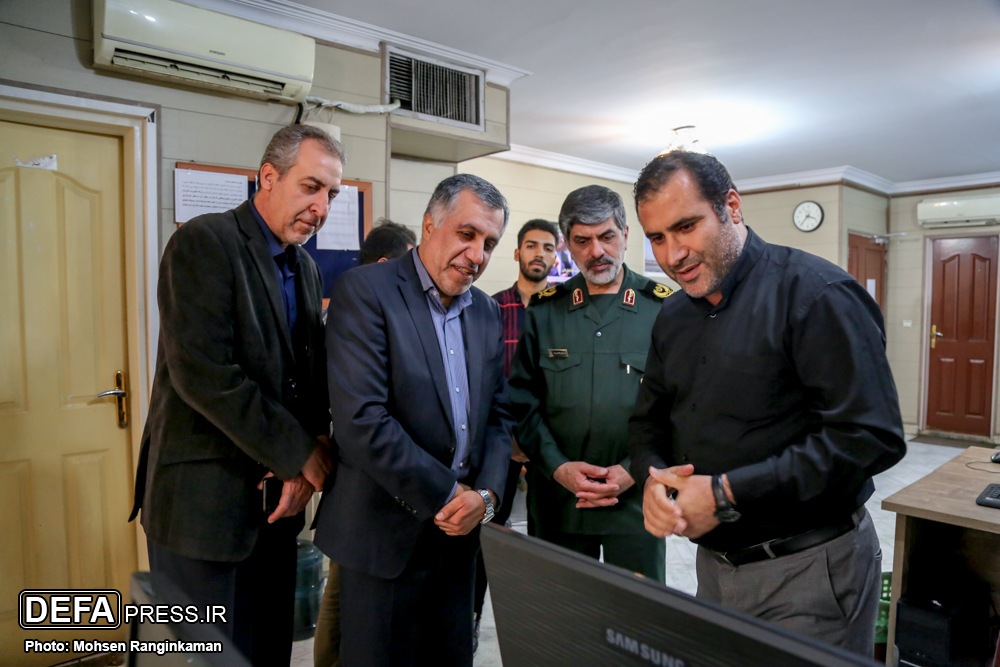 «نیکنام حسینی‌پور» از خبرگزاری دفاع مقدس بازدید کرد