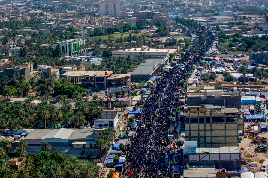 راهپیمایی اربعین حسینی؛ نمایش وحدت امت اسلامی در برابر  استکبار جهانی