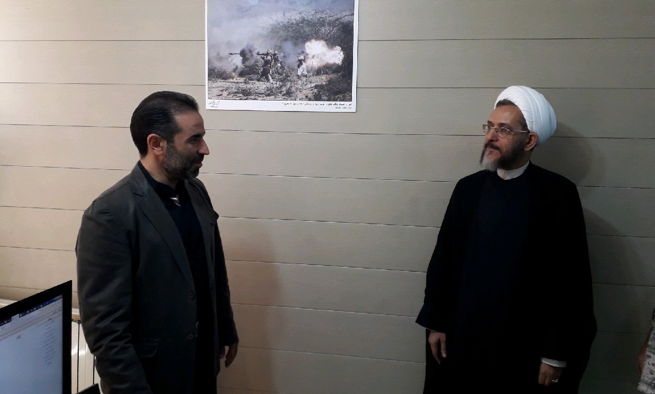 حجت‌الاسلام احمد مازنی از خبرگزاری دفاع مقدس بازدید کرد