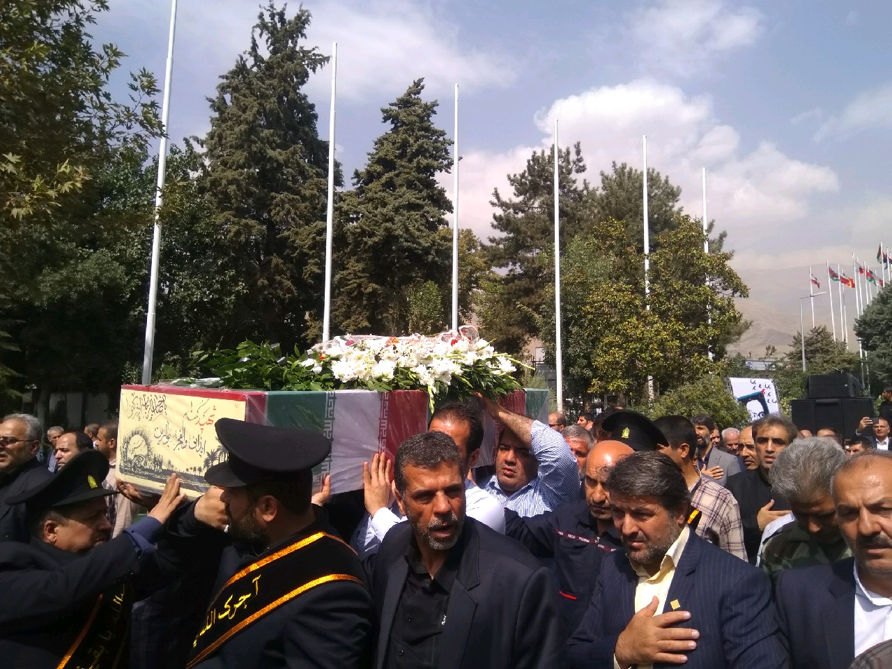 عطر حضور شهدای گمنام در محل دائمی نمایشگاه‌های بین‌المللی تهران پیچید