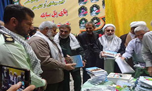 رونمایی از کتاب های «پای پل سابله» و «خورشید دهلاویه» در مسجدسلیمان