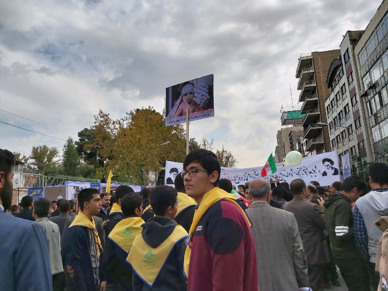 تجلی خشم و انزجار جوانان تهرانی از آمریکا+ تصاویر