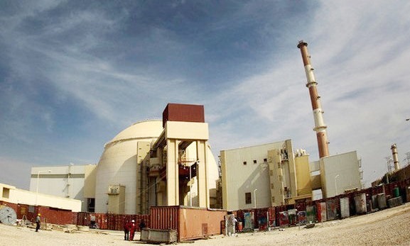 بتن‌ریزی واحد 2 نیروگاه اتمی بوشهر با حضور صالحی