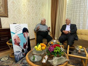 دیدار مدیرکل بنیاد شهید و امور ایثارگران تهران بزرگ با پدر شهیدان موحددانش