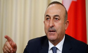 چاووش اوغلو: ترکیه در برابر تهدیدها تسلیم نمی‌شود