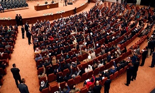 نشست فوق‌العاده پارلمان عراق برای بررسی خواسته معترضان