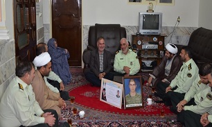 دیدار از 45 خانواده شهید نیروی انتظامی در هفته ناجا سال 98