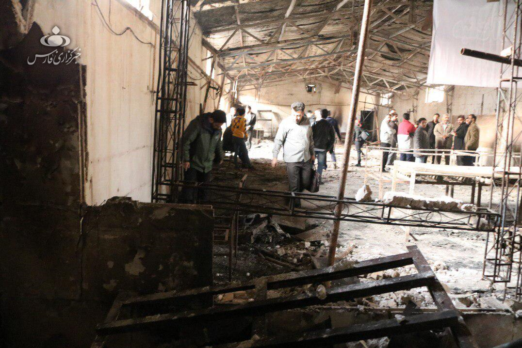 حمله اغتشاش‌گران به یک هیأت مذهبی/ برگزاری روضه اهل بیت (ع) در حسینیه سوخته + تصاویر