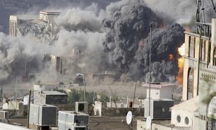 حمله توپخانه‌ای ائتلاف سعودی به منازل مسکونی یمنی‌ها در الحدیده